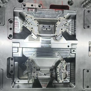 Automobile plastic mold
